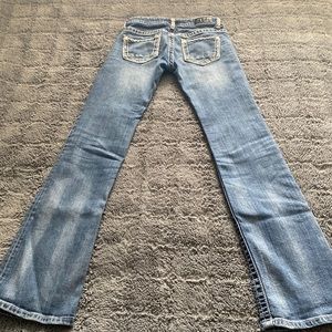 Bootcut Daytrip pants. Leo, 26L